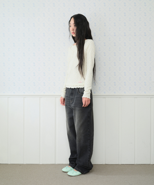 AMESWORLDWIDE(アメスワールドワイド)の「CLASSIC STRAIGHT DENIM PANTS BLACK(デニムパンツ・レディース・その他・SMALL/MEDIUM/LARGE)」の8枚目の写真