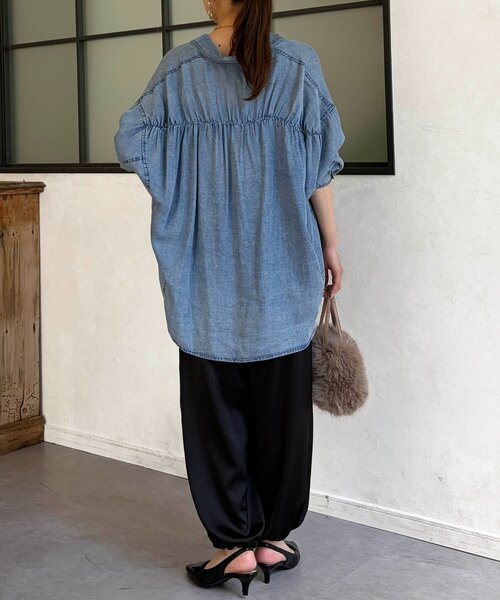 Chez toi（シェトワ）の「サテンパラシュートパンツ（その他パンツ・レディース・グレイッシュベージュ/ブラウン/ブラック・FREE）」の10枚目の写真