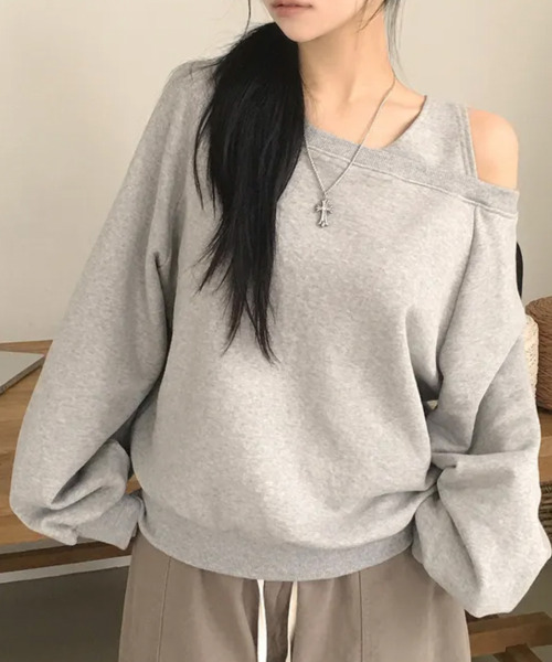 VIVID LADY(ビビッドレディー)の「ワンショルダー ラグラン 長袖スウェット(スウェット・レディース・グレー/クリーム/ブルー・FREE)」の11枚目の写真