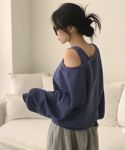 VIVID LADY(ビビッドレディー)の「ワンショルダー ラグラン 長袖スウェット(スウェット・レディース・グレー/クリーム/ブルー・FREE)」の6枚目の写真