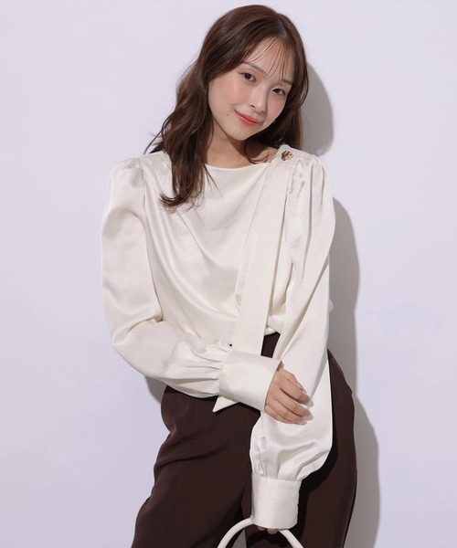 Mystrada(マイストラーダ)の「アシメドレープブラウス(シャツ/ブラウス・レディース・ホワイト/ピンク系その他5・38/36)」の17枚目の写真