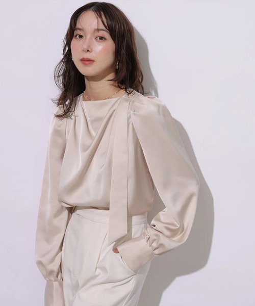 Mystrada(マイストラーダ)の「アシメドレープブラウス(シャツ/ブラウス・レディース・ホワイト/ピンク系その他5・38/36)」の8枚目の写真