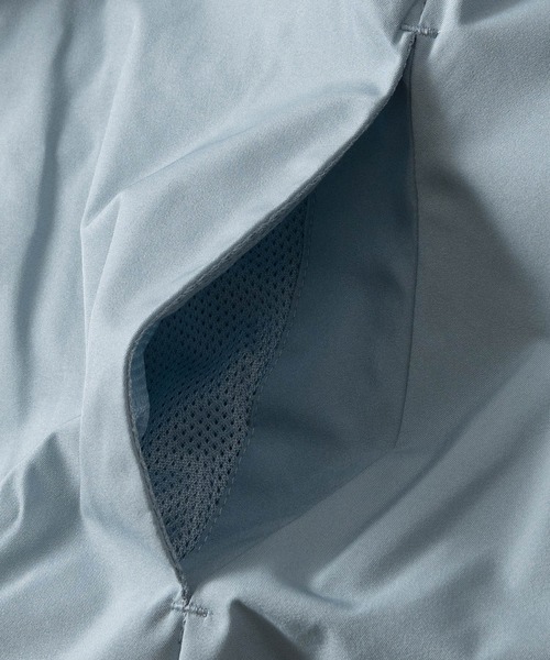 JOHN'S CLOSET(ジョンズクローゼット)の「【19】ALLWETHER-TEX 裏メッシュ ライトマウンテンパーカー 撥水/防風/防花粉/レディース(マウンテンパーカー・レディース・ブルー系その他/ネイビー/オフホワイト/サックスブルー/ホワイト系その他/ブラック・MEDIUM/LARGE)」の10枚目の写真