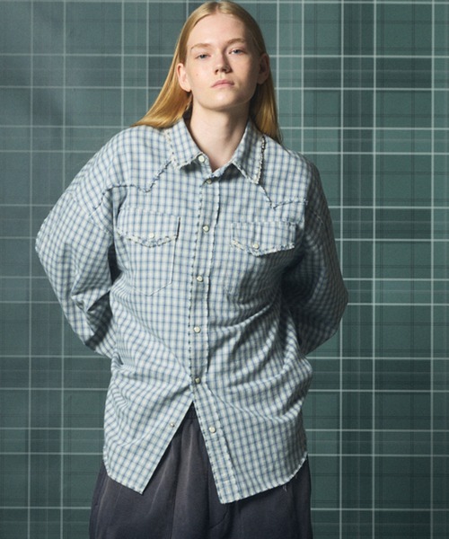 MAISON SPECIAL(メゾンスペシャル)の「《UNISEX》デストロイダメージプライムオーバーコットンネルウエスタンシャツ/Destroy Damage Prime-Over Cotton Flannel Western Shirt【MAISON SPECIAL/メゾンスペシャル】(シャツ/ブラウス・メンズ・ブルー/グリーン/ネイビー・0/1/2)」の3枚目の写真