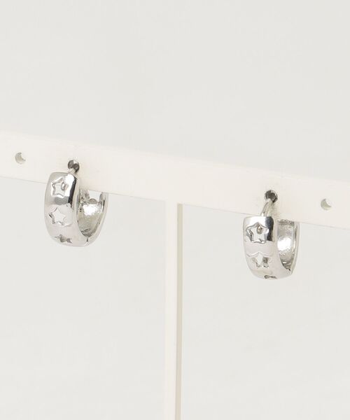 tunee(チュニー)の「【466956】シルバークロスフープピアス6点セット(RZ)(ピアス(両耳用)・レディース・シルバー・FREE)」の7枚目の写真