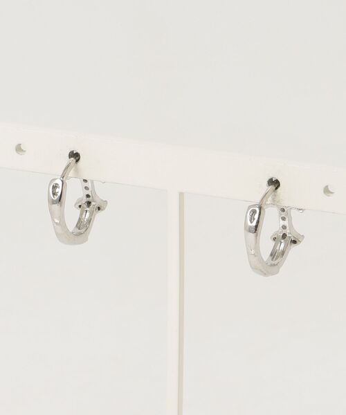 tunee(チュニー)の「【466956】シルバークロスフープピアス6点セット(RZ)(ピアス(両耳用)・レディース・シルバー・FREE)」の9枚目の写真