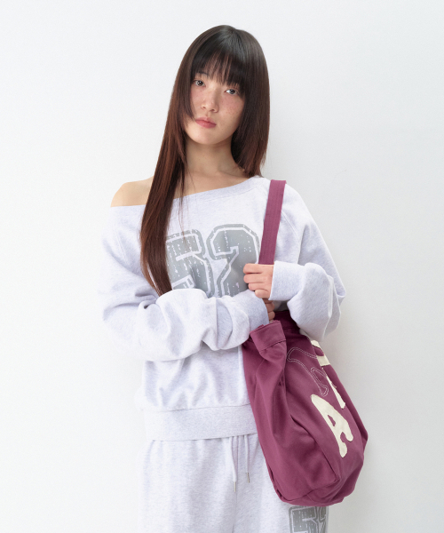 AMESWORLDWIDE（アメスワールドワイド）の「BIG TYPO アップリケ ショルダーバッグ パープル（ショルダーバッグ・レディース・その他・FREE）」の8枚目の写真