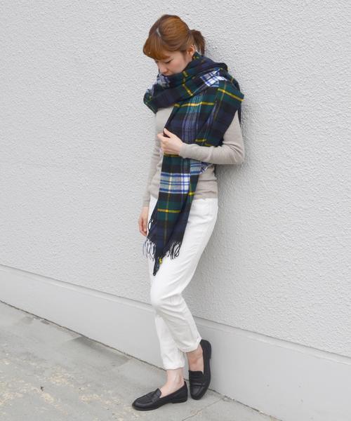 Glen Prince(グレンプリンス)の「GLEN PRINCE:タータンチェックストール(ストール/ショール・レディース・ナチュラル/グリーン/ネイビー/オリーブ・ONE SIZE)」の6枚目の写真