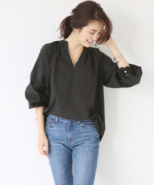 A part by（アパートバイ）の「Cスキッパーボリュームシャツ 744279 （シャツ/ブラウス・レディース・ホワイト/ベージュ/ブラック/ライトイエロー・FREE）」の3枚目の写真