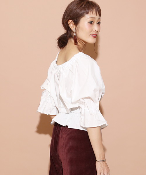 natural couture(ナチュラルクチュール)の「オフショルコルセットブラウス(シャツ/ブラウス・レディース・アイボリー/ブラック/ストライプ・FREE)」の1枚目の写真