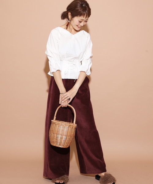 natural couture(ナチュラルクチュール)の「オフショルコルセットブラウス(シャツ/ブラウス・レディース・アイボリー/ブラック/ストライプ・FREE)」の4枚目の写真