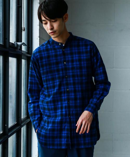 green label relaxing（グリーンレーベルリラクシング）の「【WEB限定】SC★★チェックロングバンドカラー シャツ ◆（シャツ/ブラウス・メンズ・グレー/モカ/ネイビー・SMALL/MEDIUM/LARGE）」の3枚目の写真