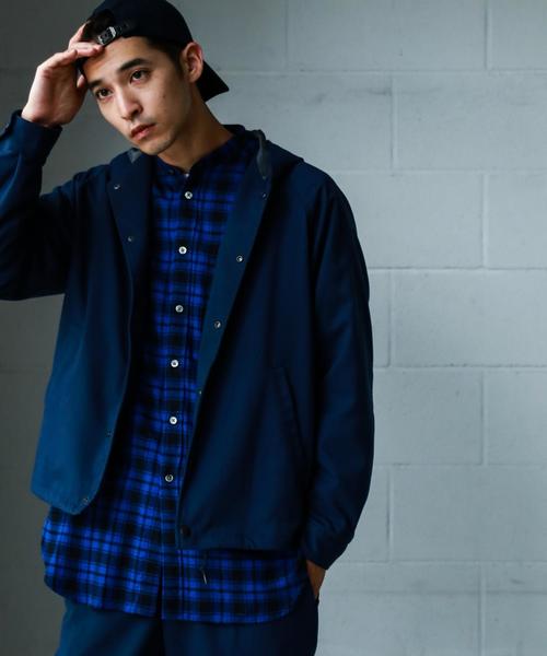 green label relaxing（グリーンレーベルリラクシング）の「【WEB限定】SC★★チェックロングバンドカラー シャツ ◆（シャツ/ブラウス・メンズ・グレー/モカ/ネイビー・SMALL/MEDIUM/LARGE）」の10枚目の写真