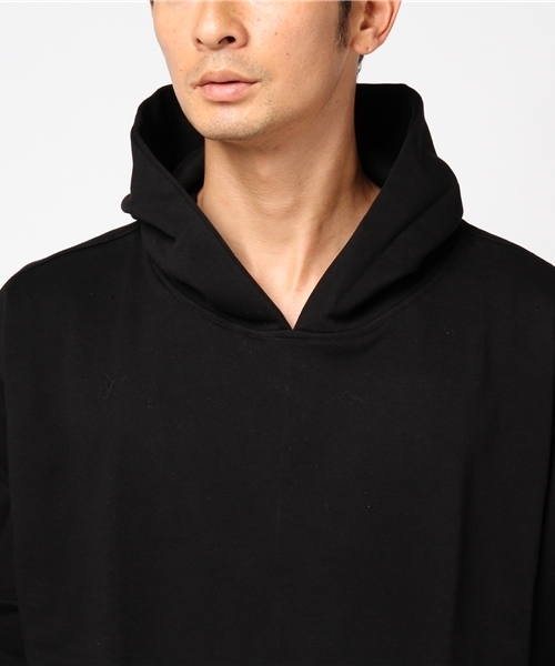 STUDIOUS（ステュディオス）の「【STUDIOUS】オーバーサイズPOパーカー（パーカー・メンズ・ブラック/ピンク・1/2）」の5枚目の写真