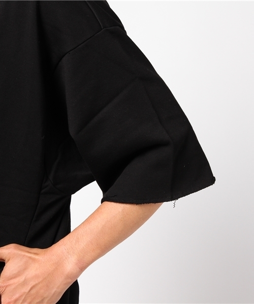 STUDIOUS（ステュディオス）の「【STUDIOUS】オーバーサイズPOパーカー（パーカー・メンズ・ブラック/ピンク・1/2）」の6枚目の写真