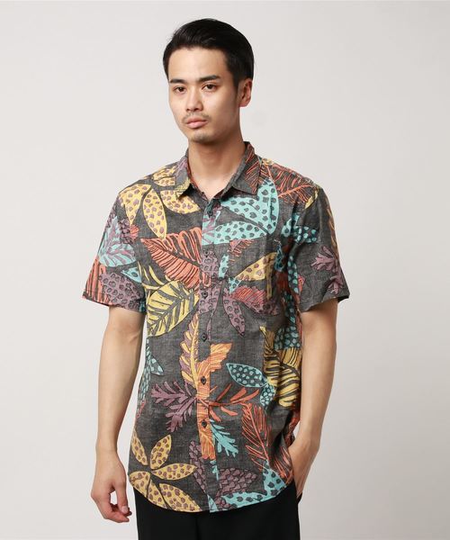 BILLABONG(ビラボン)の「BILLABONG メンズ SUNDAYS FLORAL SS 半袖シャツ(シャツ/ブラウス・メンズ・マルチ/ストーン/グレー系その他・SMALL/MEDIUM)」の3枚目の写真