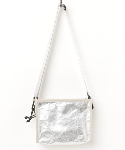 Edie Tokyo（エディートーキョー）の「【Edie Tokyo】ED_printbox_shoulderbag_Lil（ショルダーバッグ・レディース・ブラック/ブラウン/グレー・FREE）」の4枚目の写真