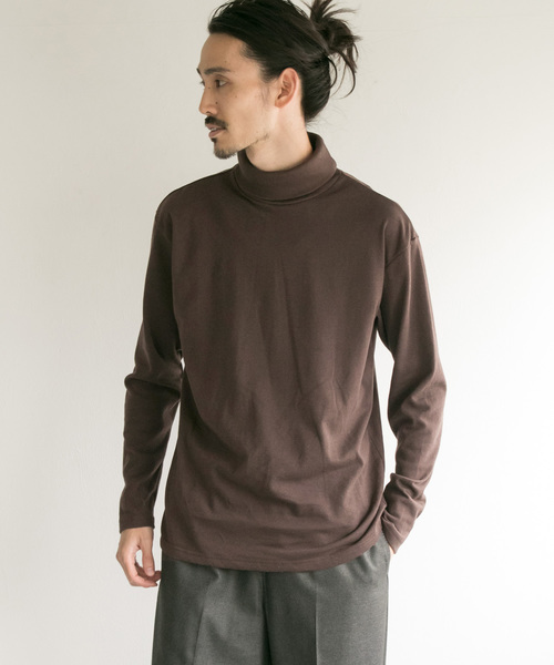 URBAN RESEARCH（アーバンリサーチ）の「THERMOLITE カットソータートルネック（Tシャツ/カットソー・メンズ・ホワイト/ブラック/グレー/ダークブラウン・MEDIUM/LARGE）」の4枚目の写真