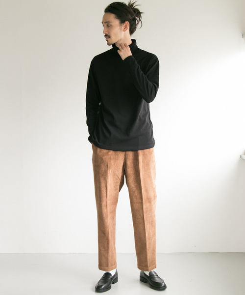 URBAN RESEARCH（アーバンリサーチ）の「THERMOLITE カットソータートルネック（Tシャツ/カットソー・メンズ・ホワイト/ブラック/グレー/ダークブラウン・MEDIUM/LARGE）」の10枚目の写真