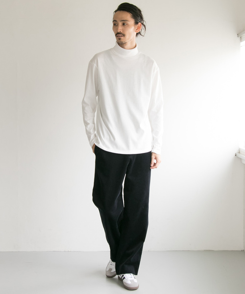 URBAN RESEARCH（アーバンリサーチ）の「THERMOLITE カットソータートルネック（Tシャツ/カットソー・メンズ・ホワイト/ブラック/グレー/ダークブラウン・MEDIUM/LARGE）」の17枚目の写真