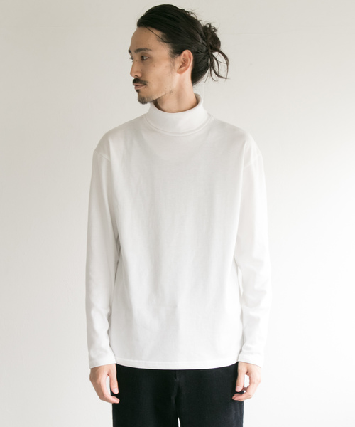 URBAN RESEARCH（アーバンリサーチ）の「THERMOLITE カットソータートルネック（Tシャツ/カットソー・メンズ・ホワイト/ブラック/グレー/ダークブラウン・MEDIUM/LARGE）」の15枚目の写真