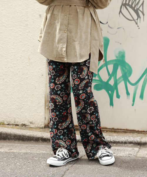 apres jour(アプレジュール)の「アソート柄ニットソーパンツ【ZOZOTOWN限定アイテム】(その他パンツ・レディース・ブラック/ネイビー/アイボリー・フリー)」の2枚目の写真