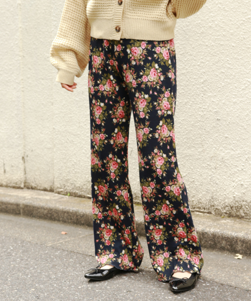 apres jour(アプレジュール)の「アソート柄ニットソーパンツ【ZOZOTOWN限定アイテム】(その他パンツ・レディース・ブラック/ネイビー/アイボリー・フリー)」の7枚目の写真