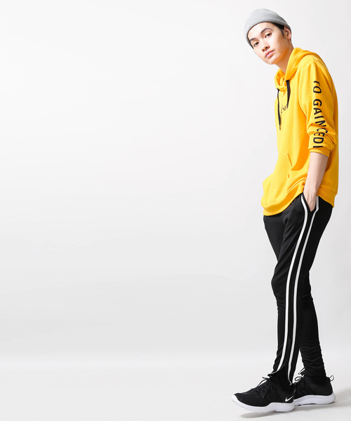 WEGO（ウィゴー）の「WEGO/スリーブロゴプルパーカー（パーカー・メンズ・ホワイト/ブラック/マスタード・MEDIUM/LARGE）」の13枚目の写真