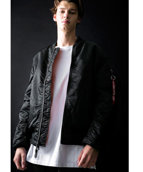 Alpha Industries(アルファインダストリーズ)の「<ALPHA INDUSTRIES> MA-1 TIGHT/ブルゾン ◆(MA-1・メンズ・ブラック/オリーブ/ブラウン/ネイビー・SMALL/MEDIUM/X-LARGE/LARGE)」の8枚目の写真