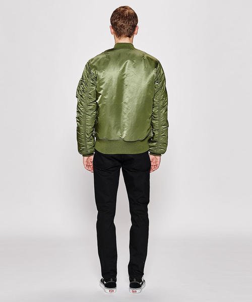 Alpha Industries(アルファインダストリーズ)の「<ALPHA INDUSTRIES> MA-1 TIGHT/ブルゾン ◆(MA-1・メンズ・ブラック/オリーブ/ブラウン/ネイビー・SMALL/MEDIUM/X-LARGE/LARGE)」の15枚目の写真