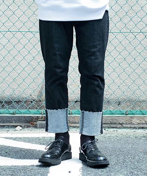 GOSTAR DE FUGA（ゴスタール ジフーガ）の「ストレッチロールアップデニム（デニムパンツ・メンズ・ブラック/ブルー・M/L）」の10枚目の写真