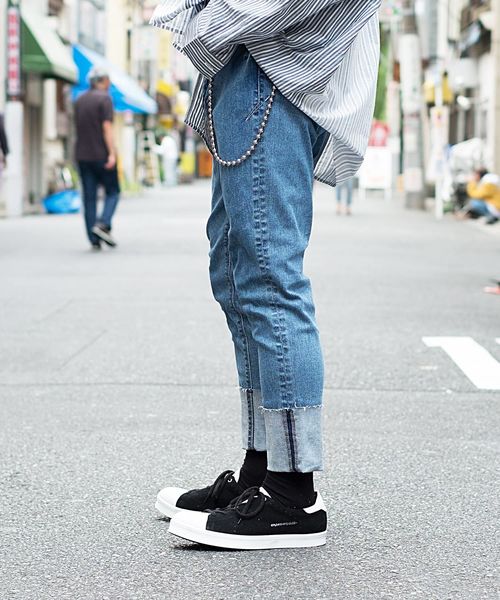 GOSTAR DE FUGA（ゴスタール ジフーガ）の「ストレッチロールアップデニム（デニムパンツ・メンズ・ブラック/ブルー・M/L）」の7枚目の写真