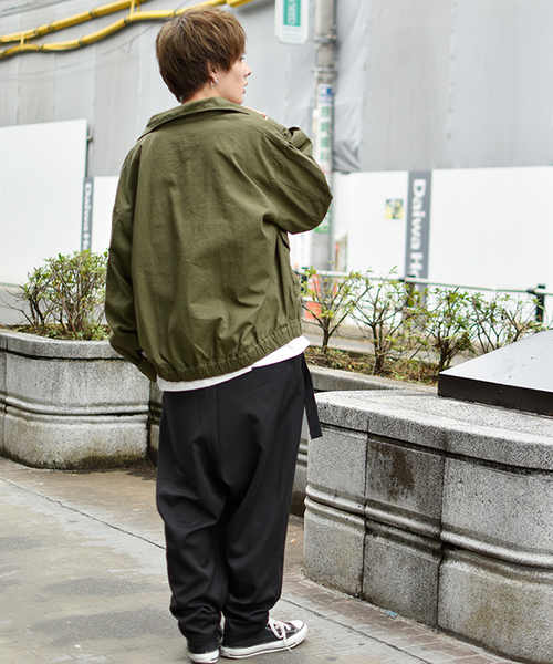 kutir(クティール)の「ドリズラージャケット オーバーシルエット(ブルゾン・メンズ・ブラック/ベージュ/カーキ・MEDIUM/LARGE)」の18枚目の写真