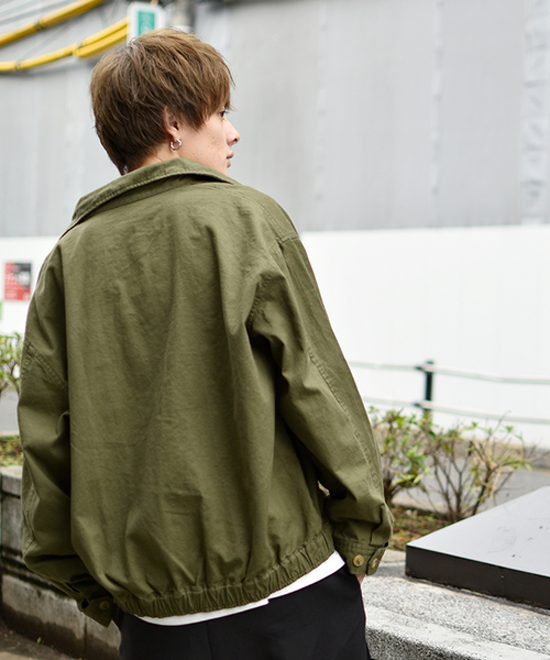 kutir(クティール)の「ドリズラージャケット オーバーシルエット(ブルゾン・メンズ・ブラック/ベージュ/カーキ・MEDIUM/LARGE)」の20枚目の写真