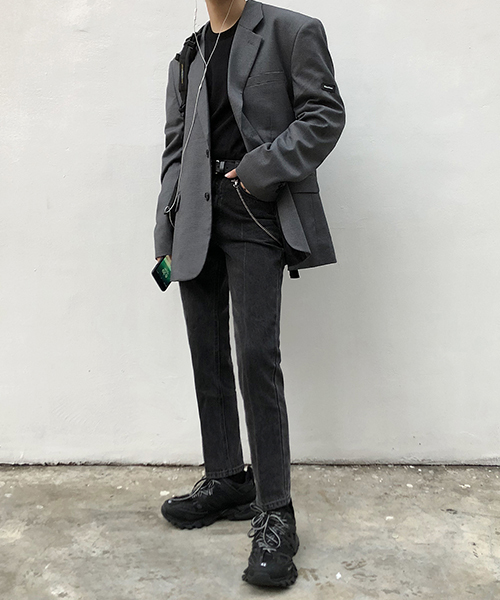 Dior Homme 11SS INK ME ペイント ダメージ 加工 デニム モデルは1920年代製”NO.2デニム”。SAINT Mxxxxxxとベルベルジン