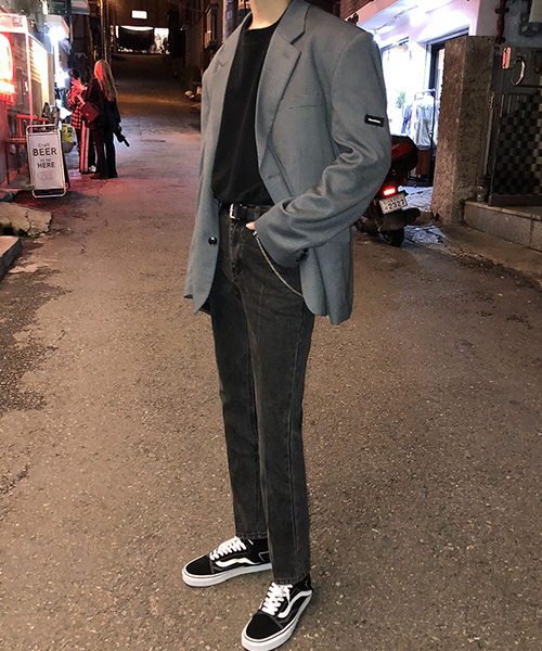 MASONPRINCE（メイソンプリンス）の「【MASONPRINCE】ヴィンテージ加工 色落ち テーパード デニムパンツ（デニムパンツ・メンズ・ブラック/ブルー・S/M/L/XL/XS）」の4枚目の写真