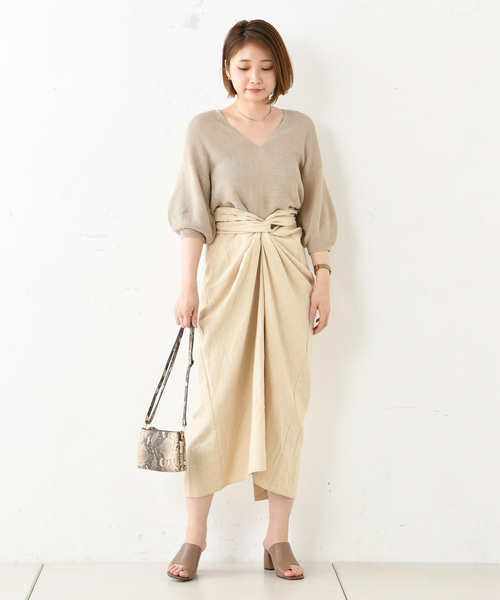 DouDou（ドゥドゥ）の「袖ボリュームVプルオーバー（ニット/セーター・レディース・ベージュ/ブラック/ブラウン・FREE）」の19枚目の写真