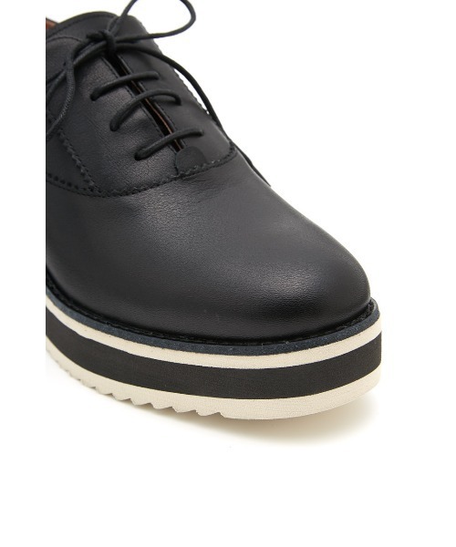 STACCATO（スタッカート）の「カラーコンビサドルシューズ（ドレスシューズ・レディース・ブラック/ボルドー/キナリ・22.5cm/23cm/23.5cm/24cm/24.5cm）」の18枚目の写真