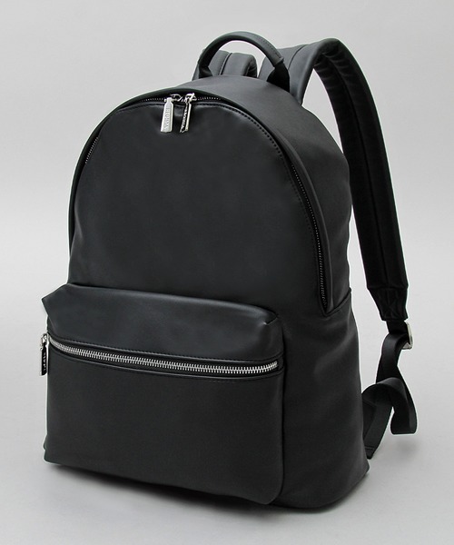 REGiSTA（レジスタ）の「選べる2素材 フェイクレザー デイパック（スムース・シボ）（バックパック/リュック・メンズ・ブラック/ブラック系その他・FREE）」の12枚目の写真