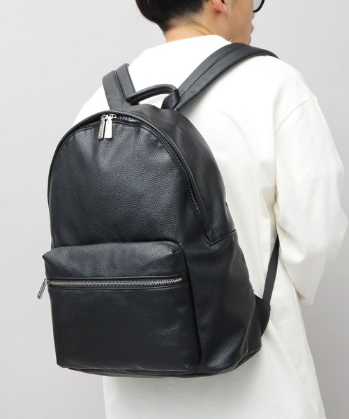 REGiSTA（レジスタ）の「選べる2素材 フェイクレザー デイパック（スムース・シボ）（バックパック/リュック・メンズ・ブラック/ブラック系その他・FREE）」の18枚目の写真