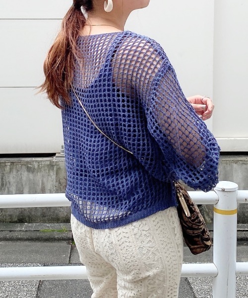 archives（アルシーヴ）の「メッシュニット×キャミアンサンブル（ニット/セーター・レディース・ホワイト/ブラック/ベージュ/ブルー・MEDIUM）」の17枚目の写真