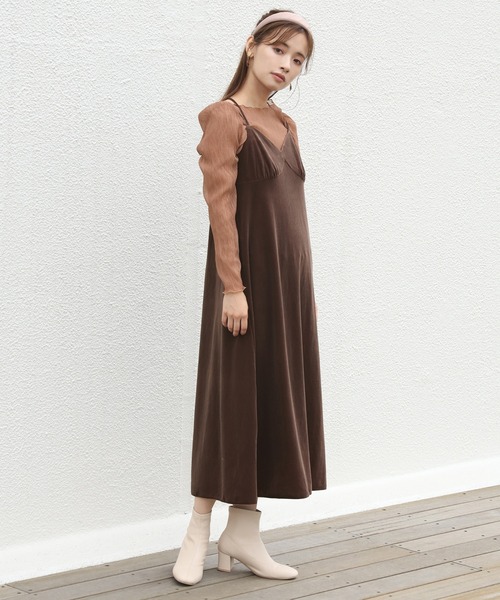 one after another NICE CLAUP(ワンアフターアナザーナイスクラップ)の「シアートップスセットベロアキャミワンピース(ワンピース・レディース・ブラウン/ベージュ/グリーン/ネイビー・FREE)」の22枚目の写真