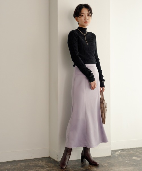 ADAM ET ROPE'（アダムエロペ）の「ランダムリブタートルネック（ニット/セーター・レディース・ブラック/オフホワイト/イエロー系その他・FREE）」の8枚目の写真