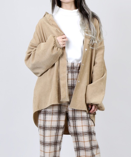 DING(ディング)の「DING/ コーデュロイオーバーシャツ(シャツ/ブラウス・レディース・オフホワイト/ベージュ/ダークオレンジ・FREE)」の1枚目の写真