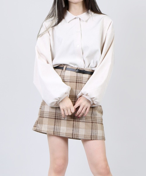 DING(ディング)の「DING/ コーデュロイオーバーシャツ(シャツ/ブラウス・レディース・オフホワイト/ベージュ/ダークオレンジ・FREE)」の2枚目の写真