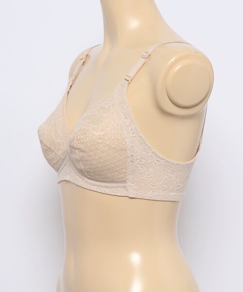 Triumph(トリンプ)の「ボディコンシェルジェ517 ノンワイヤーブラジャー【B,C,Dカップ】TR517 P(ブラジャー・レディース・ベージュ/ブラウン・C70/C90/B95/D80/D75/D90/C75/B90/B75/B80/C85/C80/D70/D85/B85/D95/C95/B70)」の11枚目の写真