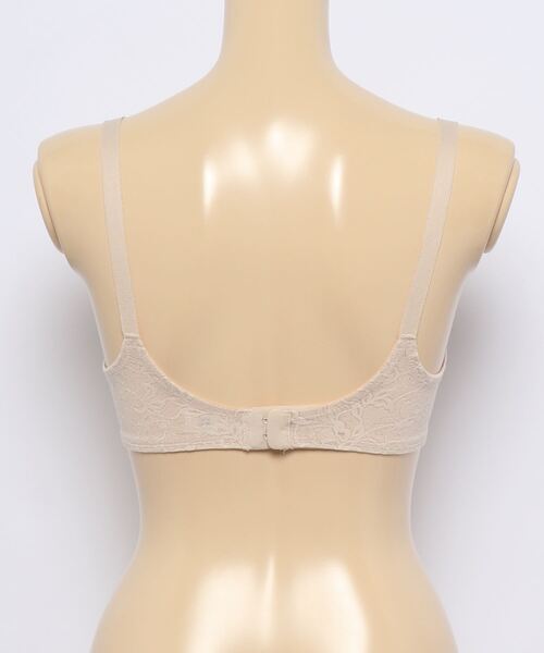 Triumph(トリンプ)の「ボディコンシェルジェ517 ノンワイヤーブラジャー【B,C,Dカップ】TR517 P(ブラジャー・レディース・ベージュ/ブラウン・C70/C90/B95/D80/D75/D90/C75/B90/B75/B80/C85/C80/D70/D85/B85/D95/C95/B70)」の7枚目の写真