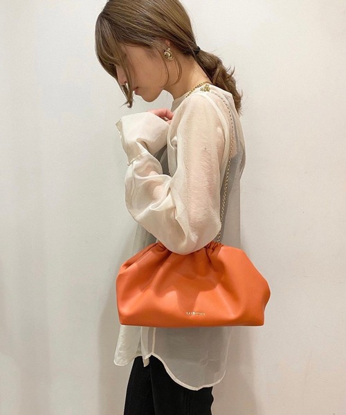 FIORELLI（フィオレッリ）の「【FIORELLI/フィオレッリ】ギャザークラッチバッグ（トートバッグ・レディース・イエロー/オレンジ・FREE）」の11枚目の写真
