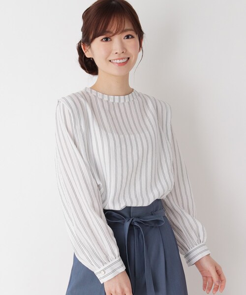 pink adobe(ピンクアドベ)の「◆【M-3L】タックスリーブ ブラウス(シャツ/ブラウス・レディース・チャコールグレー/カーキ/アイボリー/ライトパープル/ホワイト系5・44/38/42/40)」の2枚目の写真