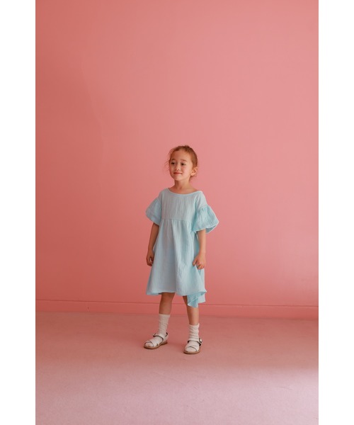 StompStamp（ストンプスタンプ）の「KIDSダブルガーゼワンピース【AJUGA.original】（ワンピース・キッズ・サックスブルー/ピンク・80ｃｍ/90cm/110cm/100cm/120cm/130cm）」の3枚目の写真